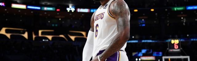 开云官网-最近8场6次得分30+，詹姆斯揭秘：睡觉好打球就好