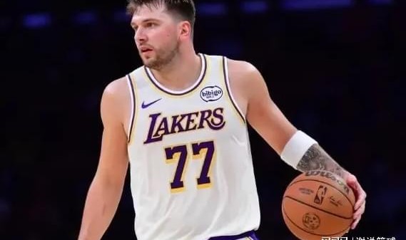 开云体育入口-湖人绝杀进前三，东契奇小里满分，詹姆斯功过相抵两角色球员闪光