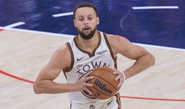 迪文：水花的自律超乎想象 赛季第一天没人比库里的体型更好