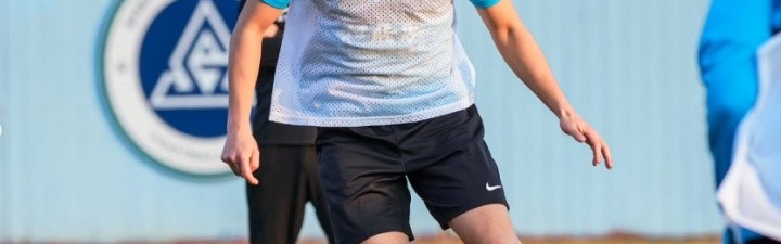 开云-官方：戴伟浚左膝关节外侧半月板撕裂，已手术预计康复期为六周