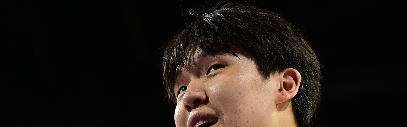 开云体育入口-拓媒：G联盟大个子少 给杨瀚森带来的对抗很有限 还是尽量留在NBA