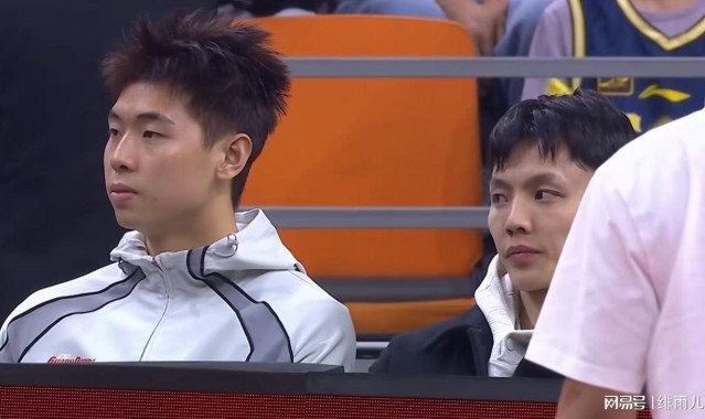 开云官网-只能交易出去？广东“新后卫”将跌出轮换，或遭多队疯抢！