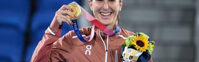 开云体育入口-奥运余韵：德约的八月，本西奇的未来